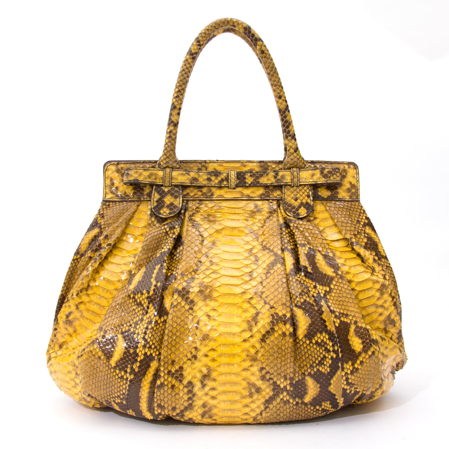Zagliani Yellow Python Puffy ruime selectie aan nieuwe en tweedehands luxe handtassen met de juiste prijs. Bezoek de online platform voor een veilige en betrouwbare winkelervaring.