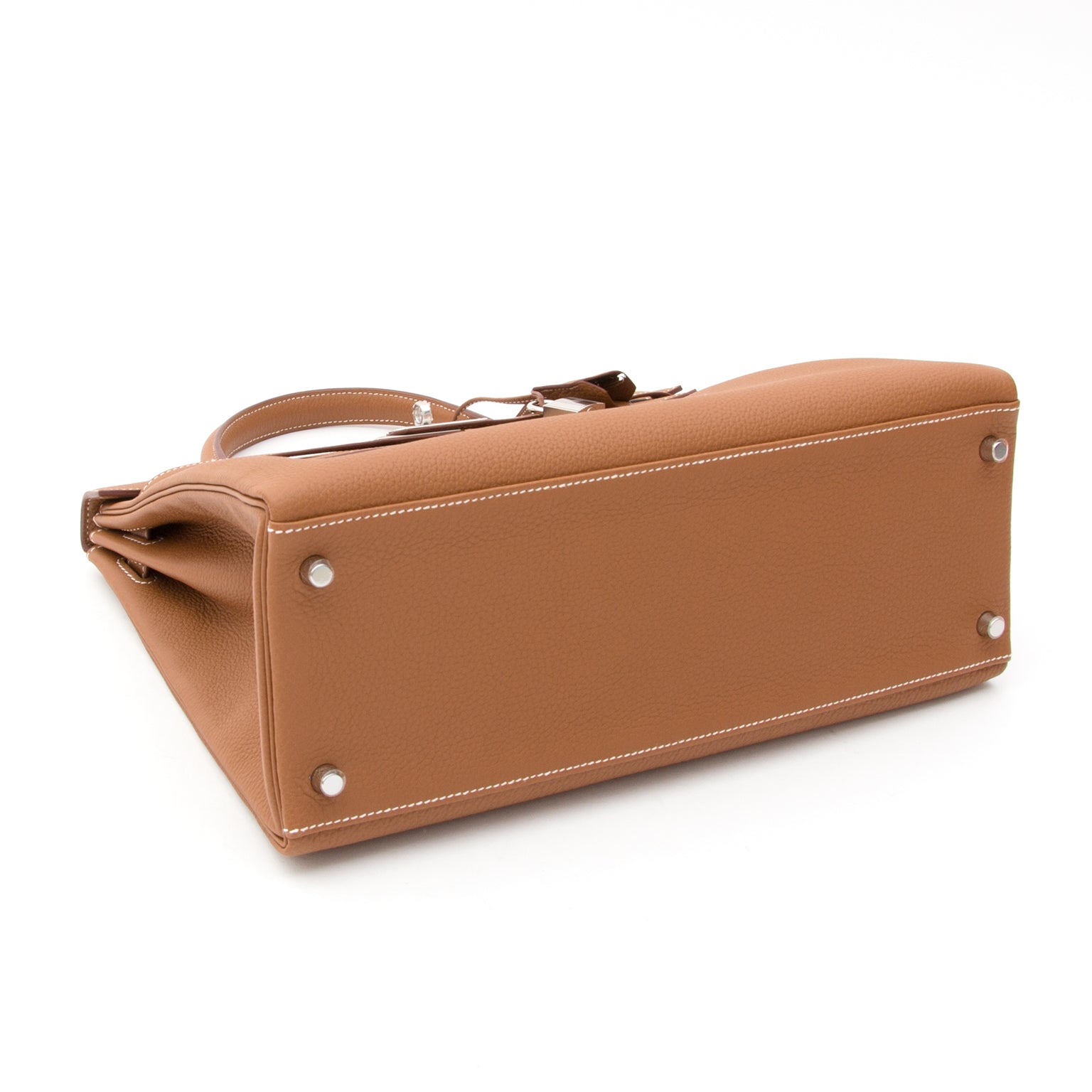 BRAND NEW Hermès Kelly Bag Togo Gold PHW Hermès Kelly bag, freshly bought from the Hermès store, made in 2015.