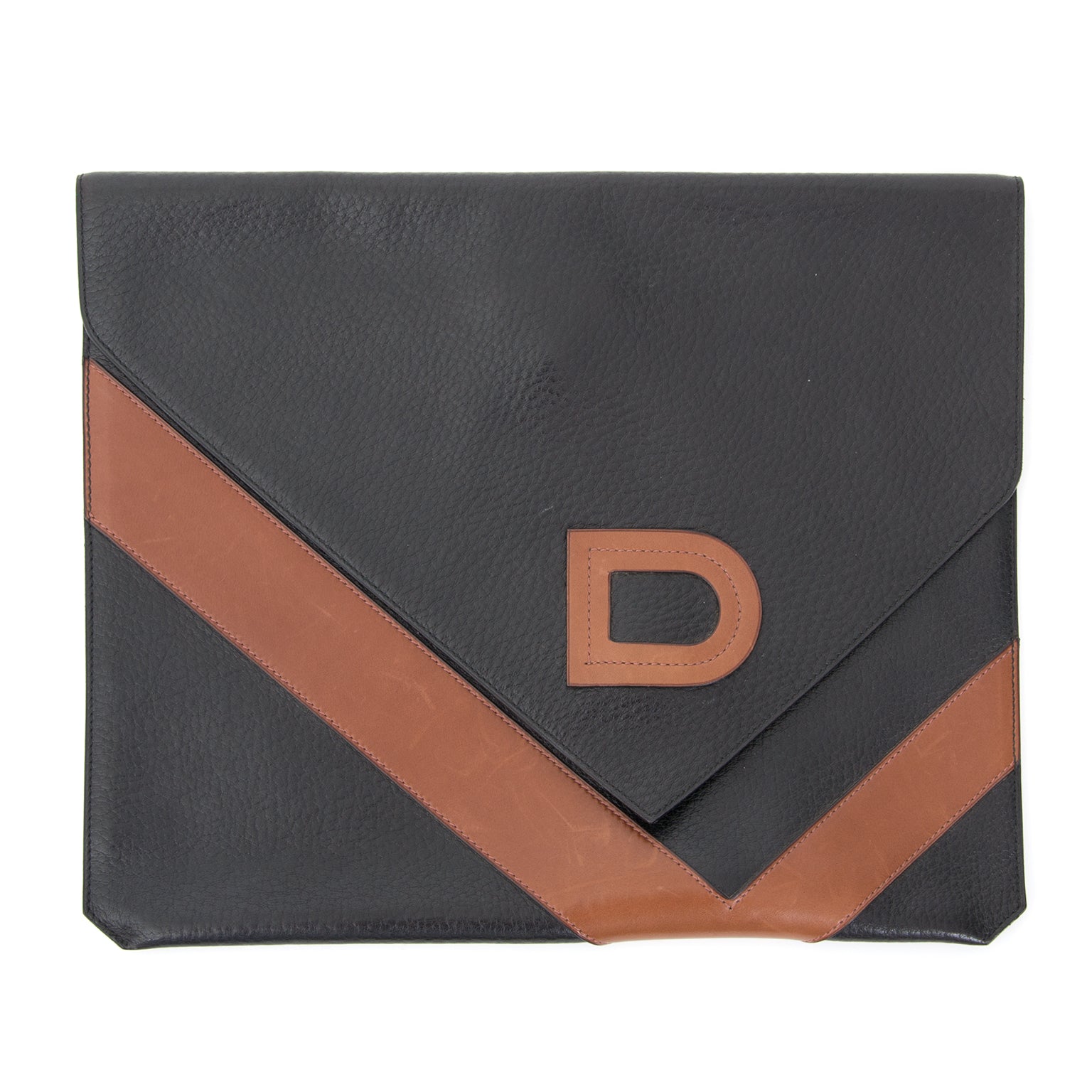 koop veilig online aan de beste prijs Delvaux D Clutch net als nieuw
