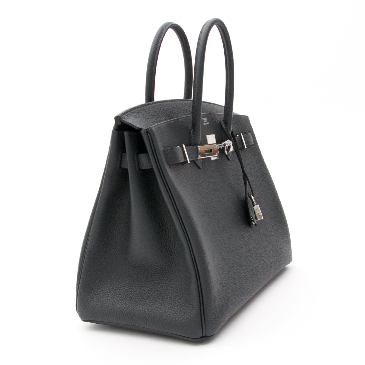 BRAND NEW Hermès Birkin 35 Togo PDH Blue OcéanBuy authentic secondhand Hermès bags at the right price at LabelLOV vintage webshop. Safe and secure online shopping. Koop authentieke tweedehands Hermès tassen aan de juiste prijs bij LabelLOV webshop.