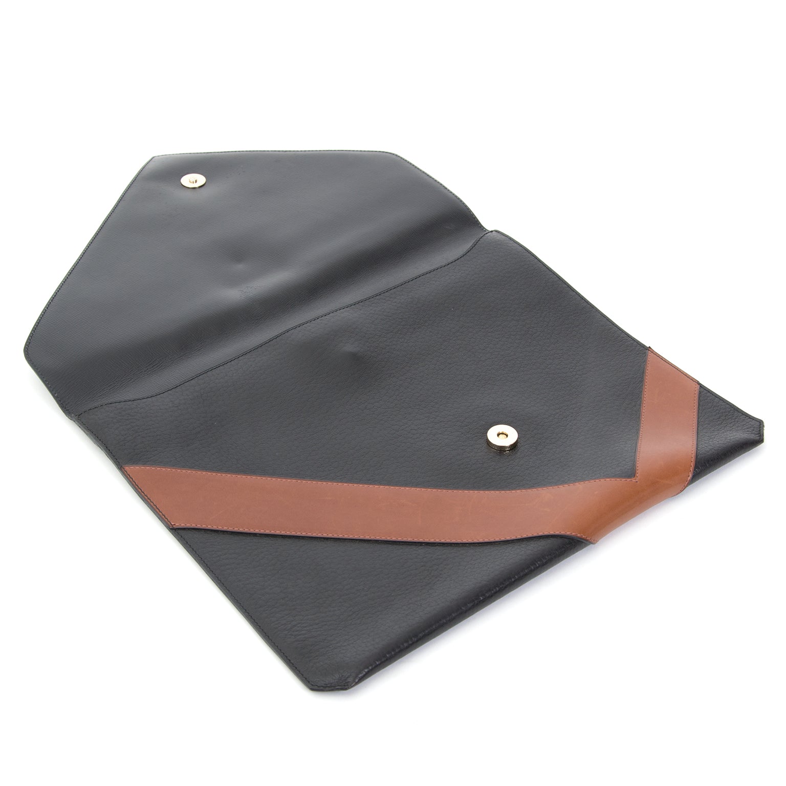 shop your Delvaux D Clutch like new at the best price luxury worldwide shipping