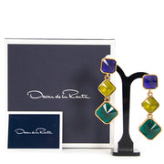 Buy your authentic designer earrings from Oscar de la Renta for the best price