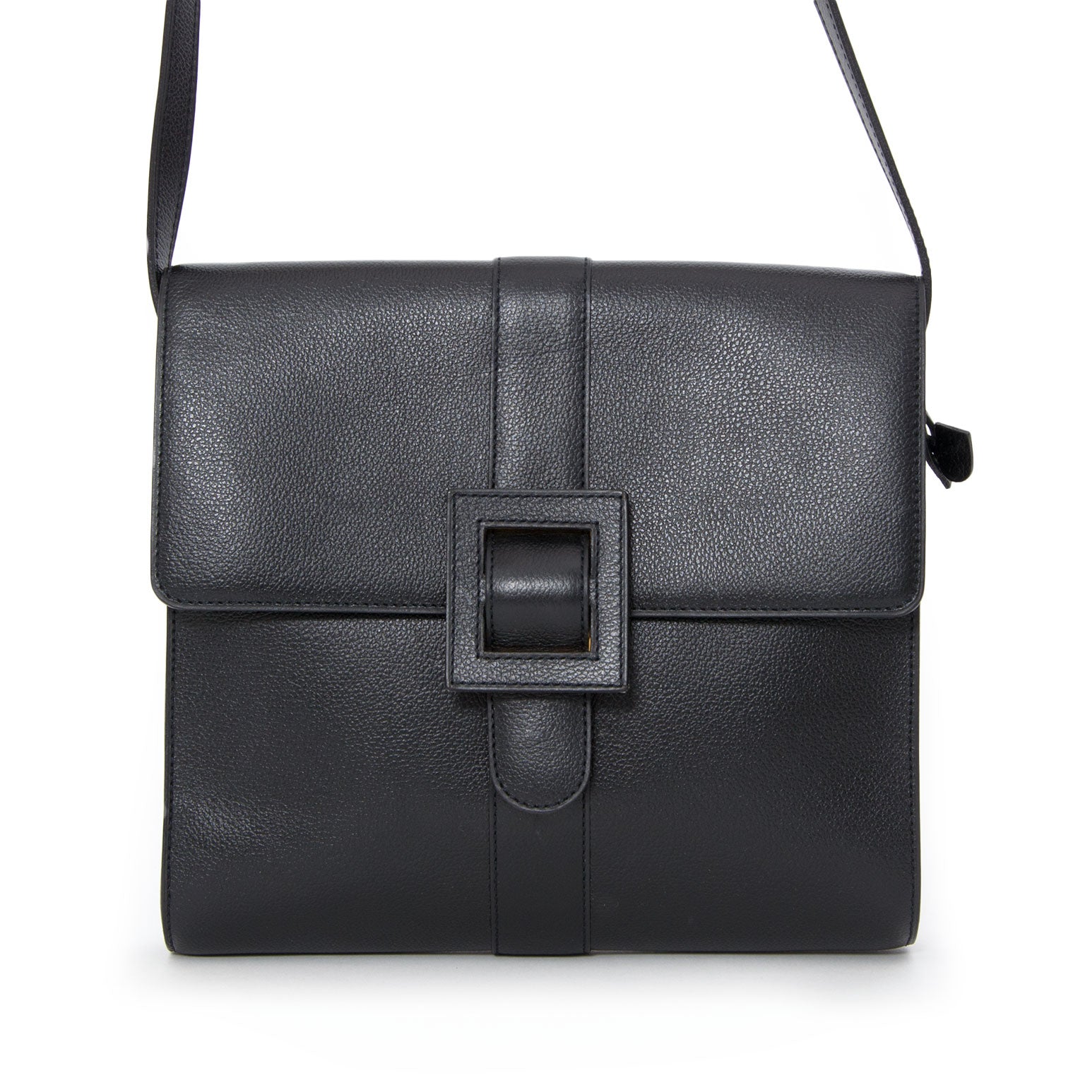 Delvaux Cross Body Black Bag Safe and secure online shopping. Koop authentieke tweedehands Delvaux tassen met de juiste prijs bij LabelLOV.