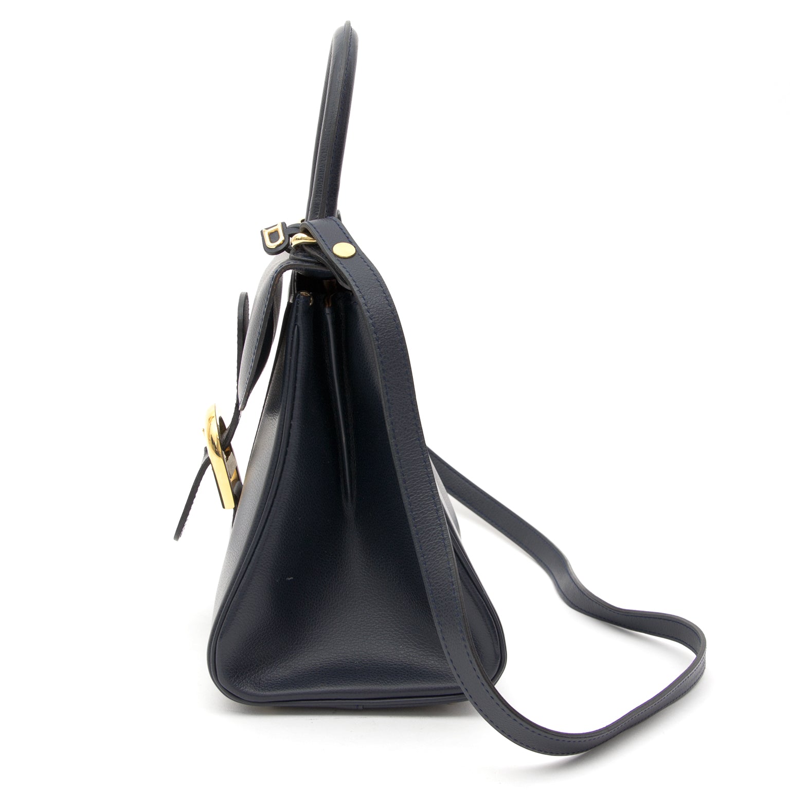 100% authentieke handtassen van het merk Delvaux in prachtige staat bij Labellov online webshop voor designer handtassen.