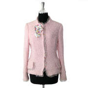 Chanel Pink Two-Piece Skirt Suit, Koop het op Labellov, een online platform voor tweedehands luxe tassen