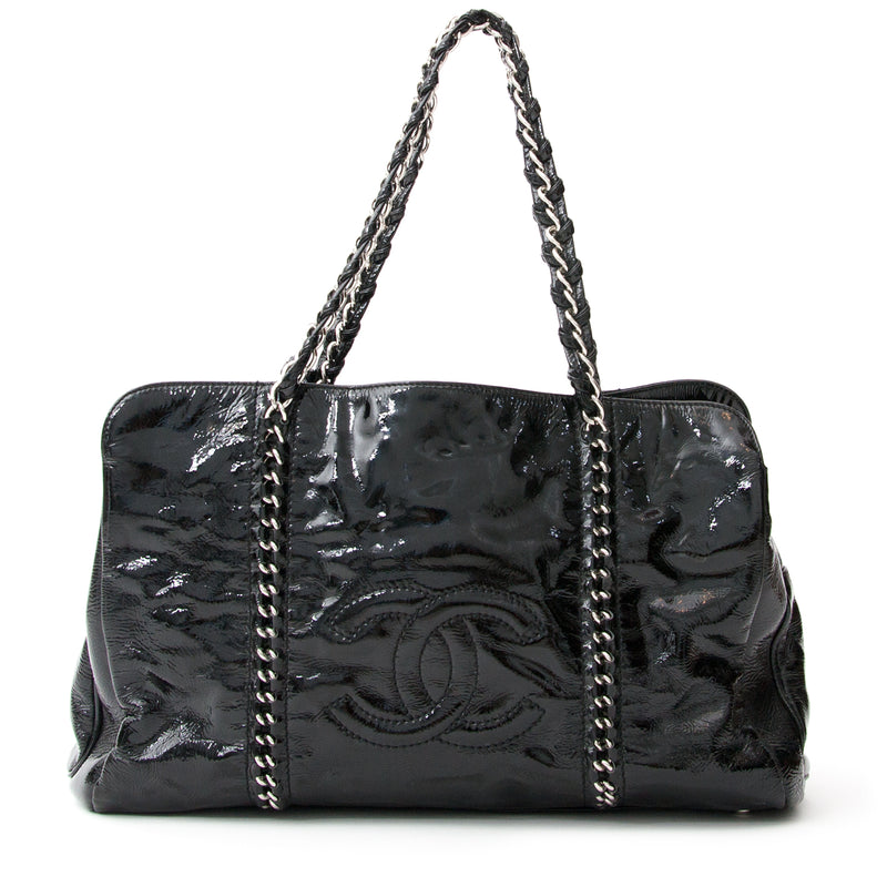 Chanel Patent Luxe Ligne Tota Bag webshop LabelLOV designer bags vintage