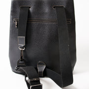Delvaux Deux 'Le 47' Black Leather Backpack shop safe online second hand delvaux shoulder bag best price second hand luxury designer vintage
