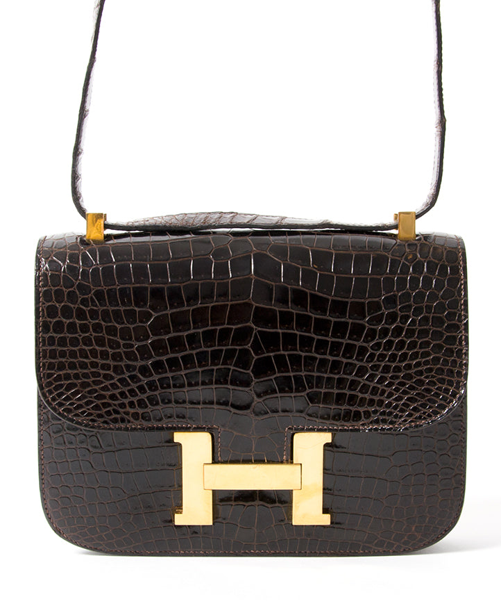 buy safe online secondhand designer vintage hermes constance croco marron pour le meilleur prix