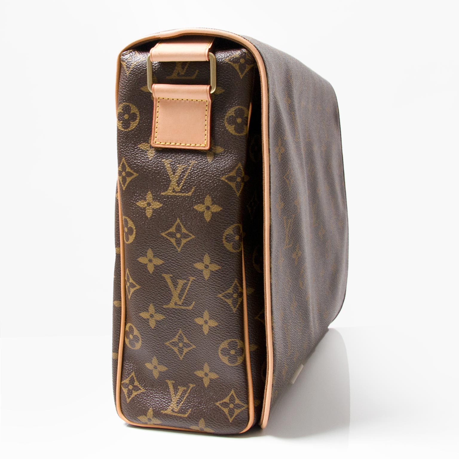 acheter en ligne pour le meilleur prix occasion seconde main Louis Vuitton sac a epaule monogram