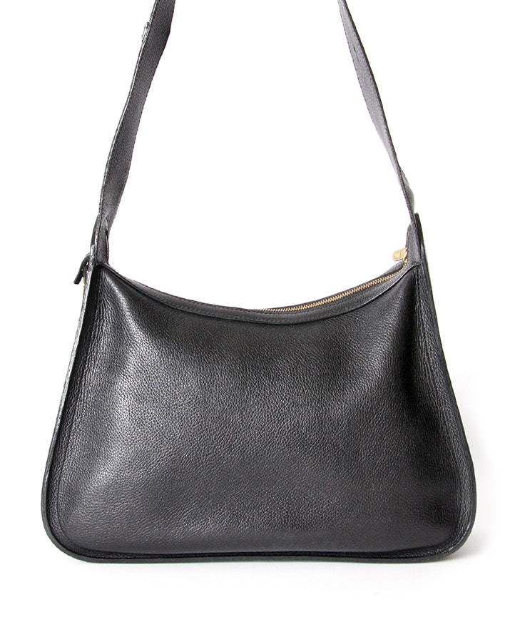 Delvaux Bag Buy authentic secondhand at the right price at LabelLOV vintage webshop. Safe and secure online shopping. Koop authentieke tweedehandsmerken tegen de juiste prijs op LabelLOV