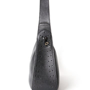 Delvaux vintage handbag Buy authentic secondhand Delvaux Brillant at the right price at LabelLOV vintage webshop. Safe and secure online shopping. Koop authentieke tweedehandsmerken tegen de juiste prijs op LabelLOV