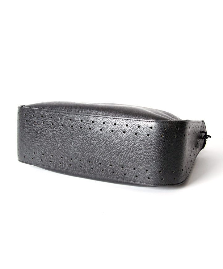 Delvaux Buy authentic secondhand Delvaux at the right price at LabelLOV vintage webshop. Safe and secure online shopping. Koop authentieke tweedehandsmerken tegen de juiste prijs op LabelLOV