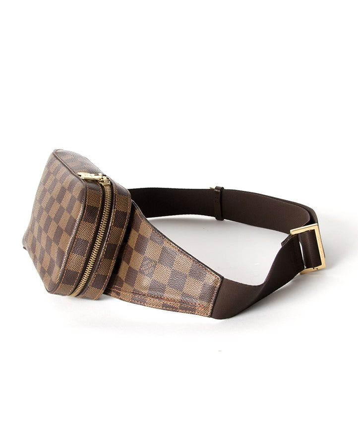 Louis Vuitton vintage bag Buy authentic secondhand Damier Louis Vuitton at the right price at LabelLOV vintage webshop. Safe and secure online shopping. Koop authentieke tweedehandsmerken tegen de juiste prijs op LabelLOV handbag Buy authentic secondhand