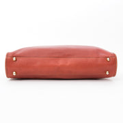 Vintage Emanuel Ungaro Clay Rosso Tote Porte Documents Laptop Bag vintage handbag Buy authentic secondhand Fendi at the right price at LabelLOV vintage webshop. Safe and secure online shopping. Koop authentieke tweedehandsmerken tegen de juiste prijs op L