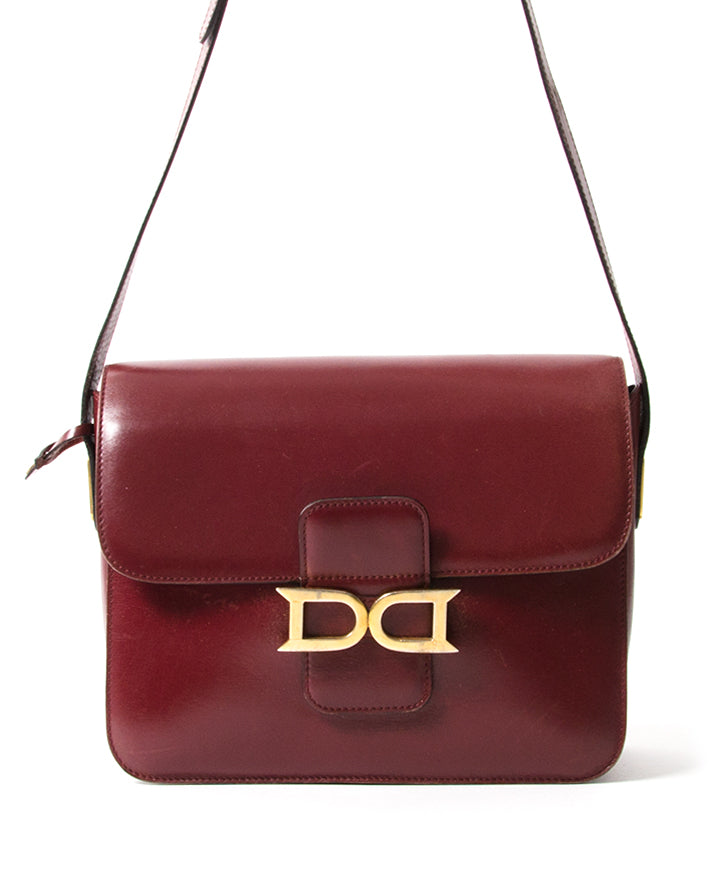 Delvaux Burgundy Shoulder Bag authentic secondhand bags safe online shopping webshop Belgium Antwerp LabelLOV fashion style bags high end labels luxury brands
