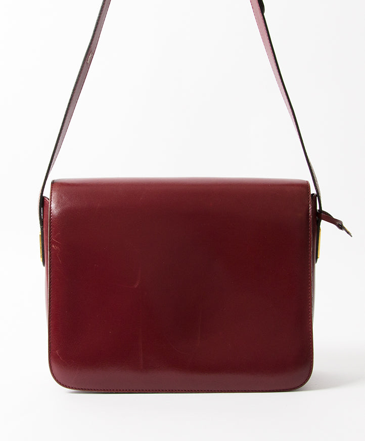 Delvaux Burgundy Shoulder Bag authentic secondhand bags safe online shopping webshop Belgium Antwerp LabelLOV fashion style bags high end labels luxury brands