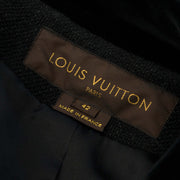 Louis Vuitton Wool Coat for sale online at Labellov. Koop en verkoop uw authentieke Louis Vuitton Wool Coat.