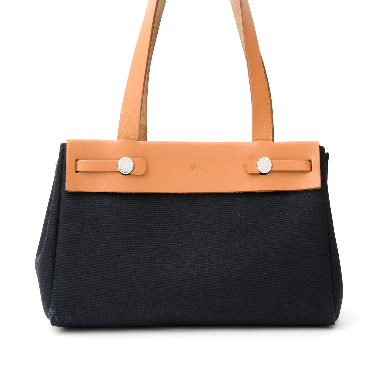 Hèrmes Black Herbag ZIp with Beige Canvas, Labellov biedt een ruime selectie aan nieuwe en tweedehands luxe handtassen met de juiste prijs. Bezoek de online platform voor een veilige en betrouwbare winkelervaring.