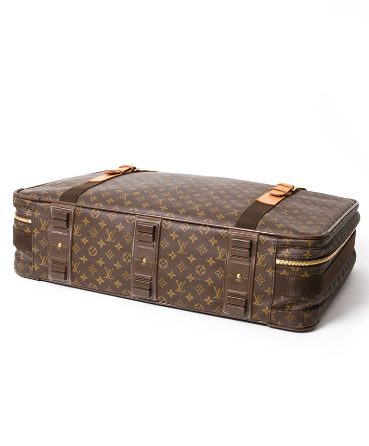 Louis Vuitton sattelite fashion shop safe