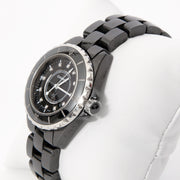 Preowned Chanel J-12 H1625 Black Womens Watch. Buy online or in the Labellov Boutique Antwerp, Belgium. Labellov is een tweedehands winkel in Antwerpen, België. Seconde main et occasion vintage boutique a Anvers, Belgique.