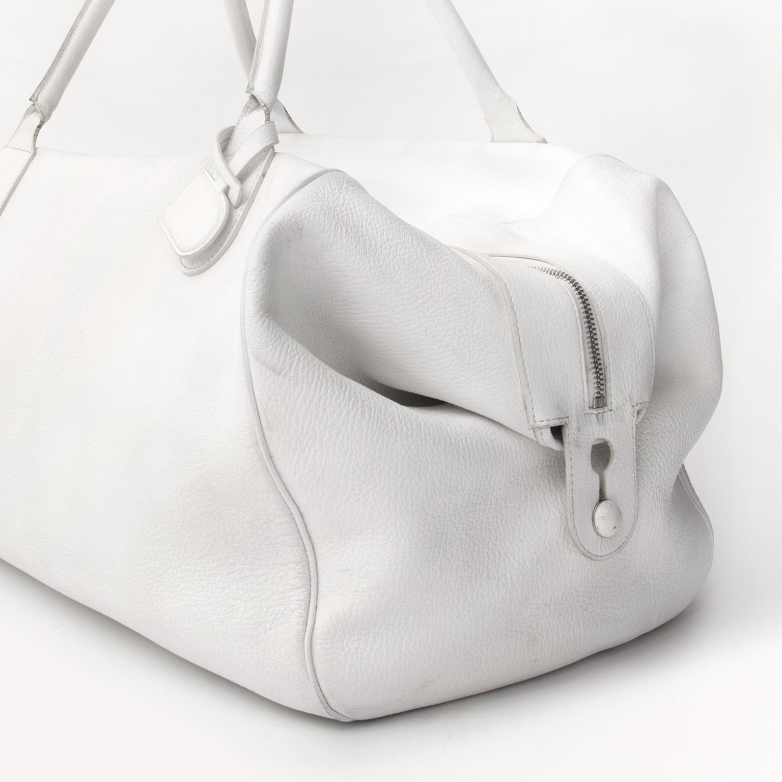 tweede hands designer Delvaux White Dolce Vita Weekender aan de beste prijs Delvaux White Dolce Vita Weekender, boetiek en webshop Antwerpen