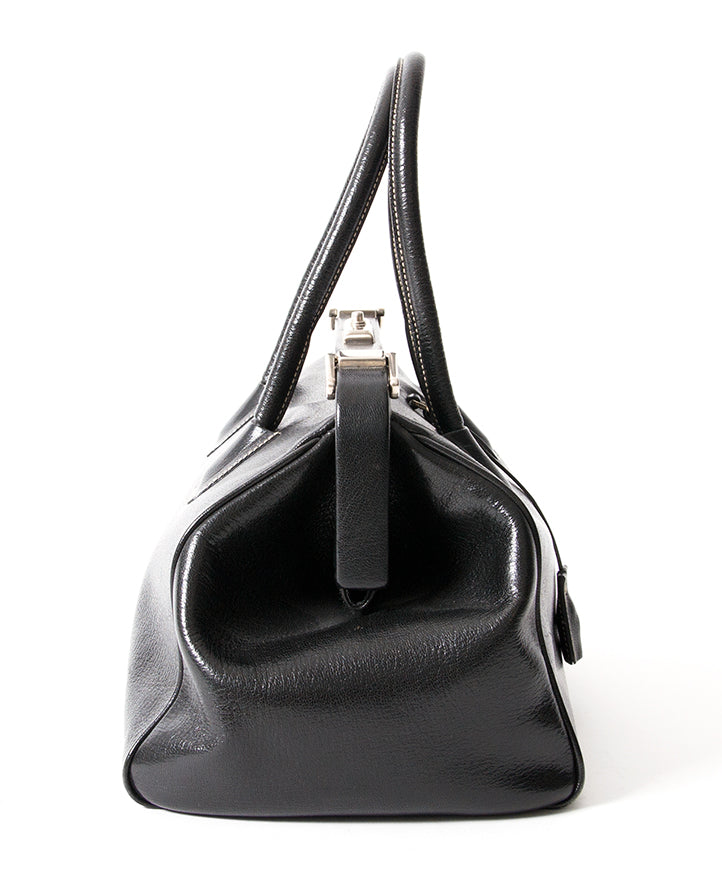 Prada Doctors Bag Black koop online bij labellov webwinkel webshop tweedehands vintage prada handtassen in Antwerpen Belgie