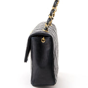 Chanel Vintage Small Quilted Black Flap Bag tweedehands authentiek veilig online shoppen winkelen mode stijl LabelLOV Antwerpen België designer ontwerper luxe luxemerken