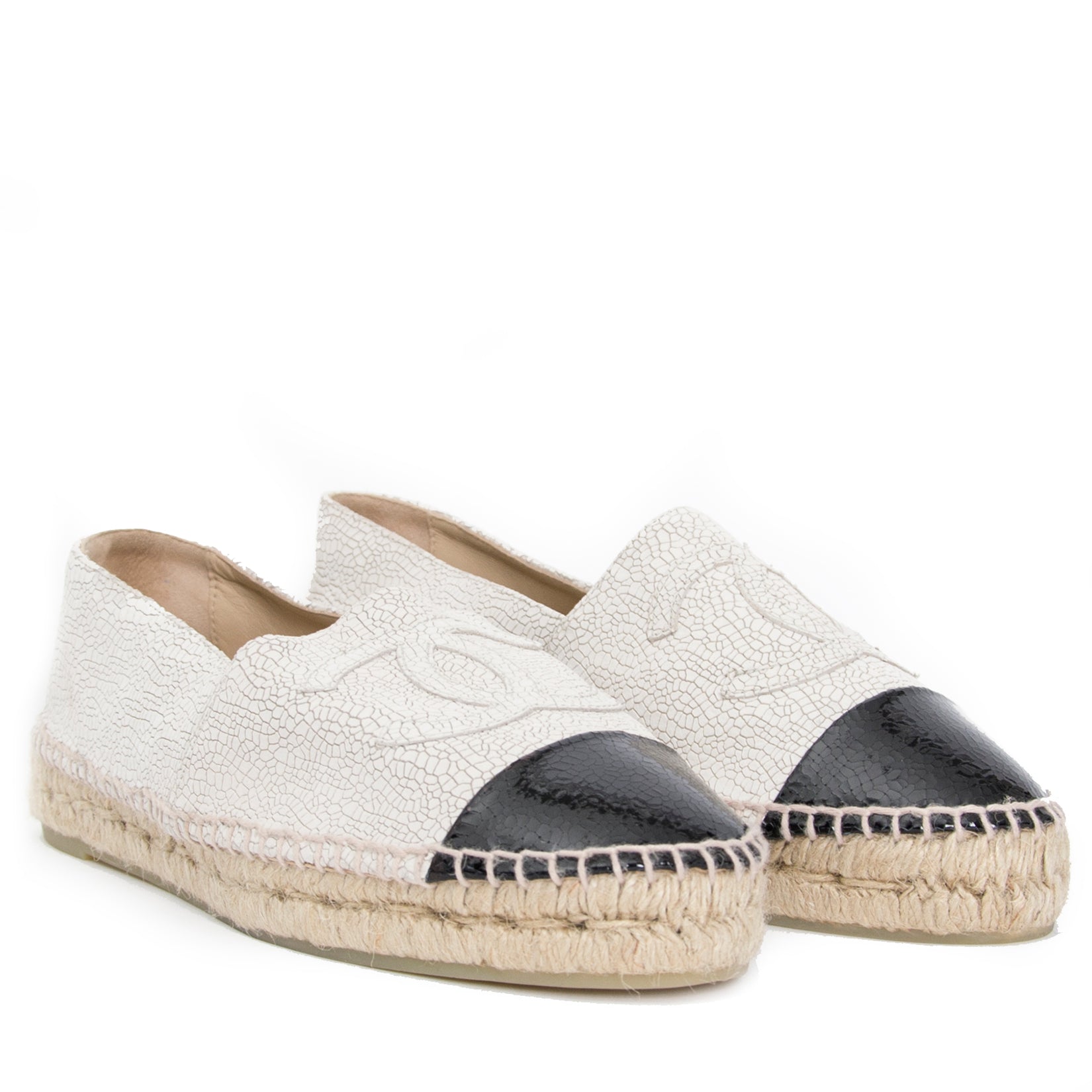acheter en ligne pour le meilleur prix Chanel Crackled Leather Beige Black Espadrilles - size 41
