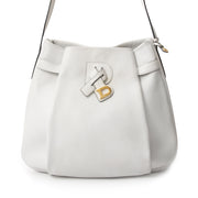 Delvaux White Hobo Bag. Buy authentic secondhand Delvaux bags at the right price at LabelLOV vintage webshop. Safe and secure online shopping. Koop authentieke tweedehands Delvaux tassen met juiste prijs bij LabelLOV.