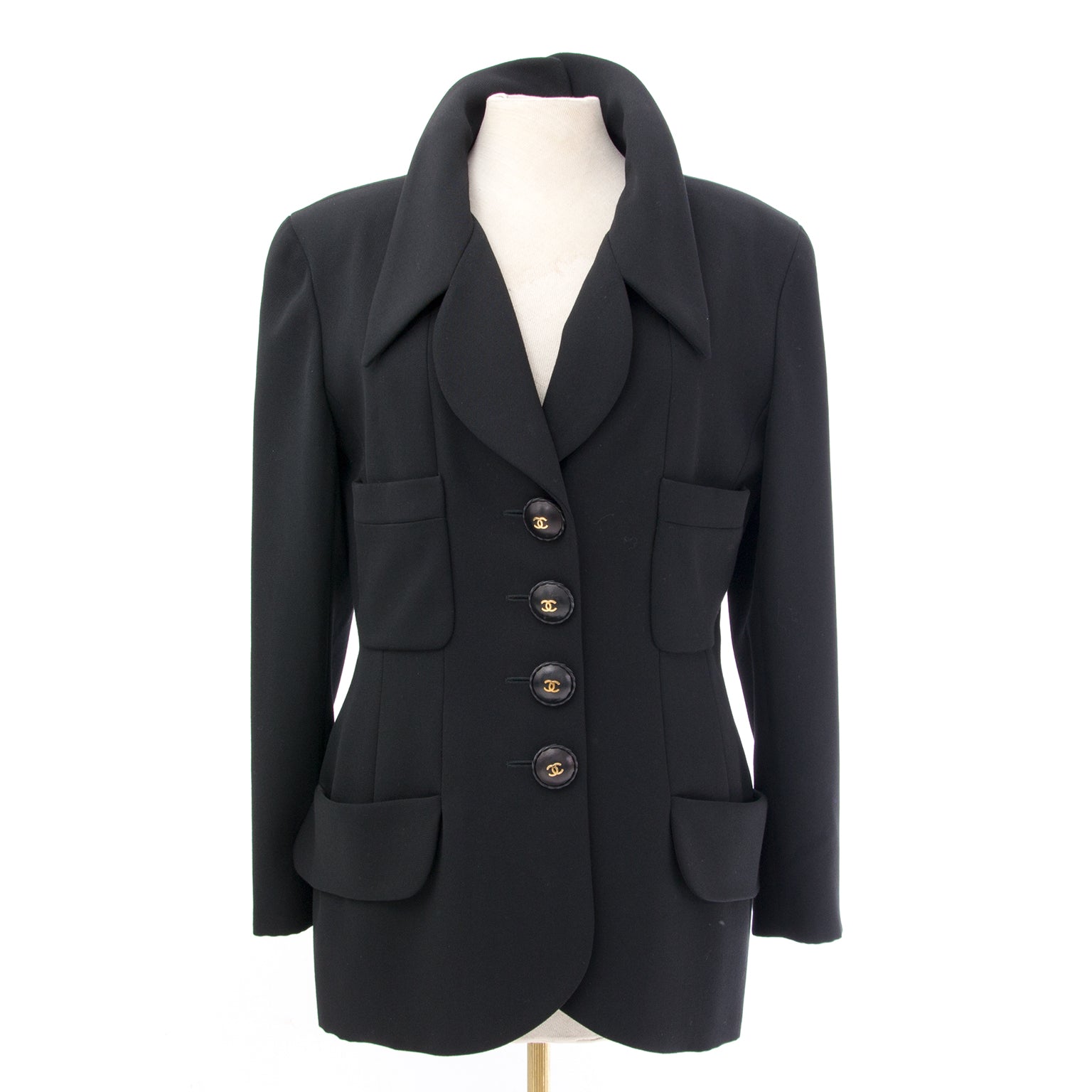Chanel Black Wool Maxi Pencil Skirt & Blazer Suit Bij webshop labellov vind je online Chanel tweedehands en vintage kleding