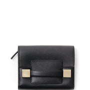 Delvaux Madame Compact Wallet tweedehands authentiek mode stijl veilig online shoppen winkelen webshop LabelLOV Antwerpen België luxe luxemerken portefeuille designer ontwerpers accessoires