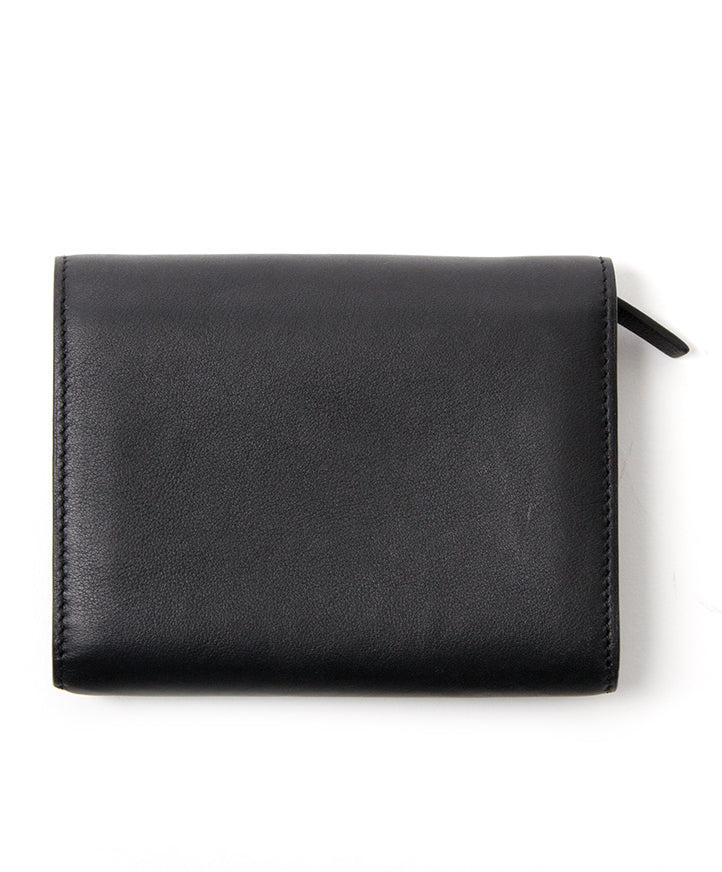 Delvaux Madame Compact Wallet secondhand authentic safe online shopping webshop Antwerp Belgium LabelLOV fashion style high end labels designers luxury wallet