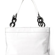 Vintage Chanel White Caviar Tote.Buy online or in the Labellov Boutique Antwerp, Belgium. Labellov is een tweedehands winkel in Antwerpen, België. Seconde main et occasion vintage boutique a Anvers, Belgique.