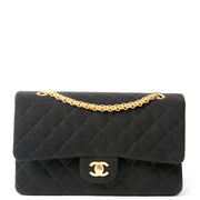 Chanel Medium Classic Flapbag in Fabric tweedehands authentiek veilig online shoppen winkelen mode stijl LabelLOV Antwerpen België designer ontwerper luxe luxemerken