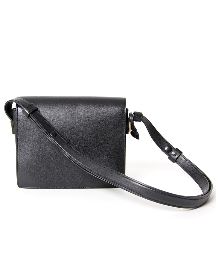 Delvaux Black Le Madame Mini Polo tweedehands authentiek veilig online shoppen winkelen webshop Antwerpen België LabelLOV mode stijl merken tassen merktassen ontwerpers luxe