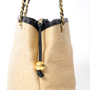 Chanel Woven Raffia Shoulderbag tweedehands luxe merken online LabelLOV