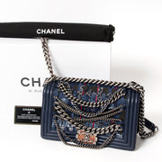 acheter en ligne seconde main chanel boy enchained comme neuf pour le meilleur prix site en ligne labellov