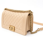 acheter en ligne seconde main sac a main chanel pearl beige calfskin medium boy bag pour le meilleur prix