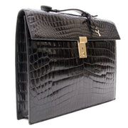 Delvaux Croco black briefcase, For designer brands such as Louis Vuitton, Hermes, Chanel, Delvaux and many more, visit the online platform Labellov. The website offers a safe and secure platform to sell and buy new or preloved luxurious bags.