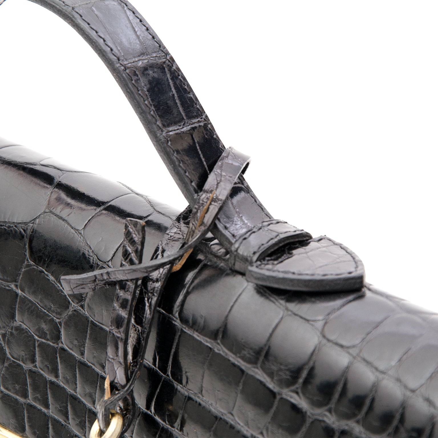 Delvaux Croco Slekely 1992 briefcase, For designer brands such as Louis Vuitton, Hermes, Chanel, Delvaux and many more, visit the online platform Labellov. The website offers a safe and secure platform to sell and buy new or preloved luxurious bags.