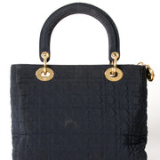 Buy secondhand designer items in preloved condition at great discounts on Labellov.com