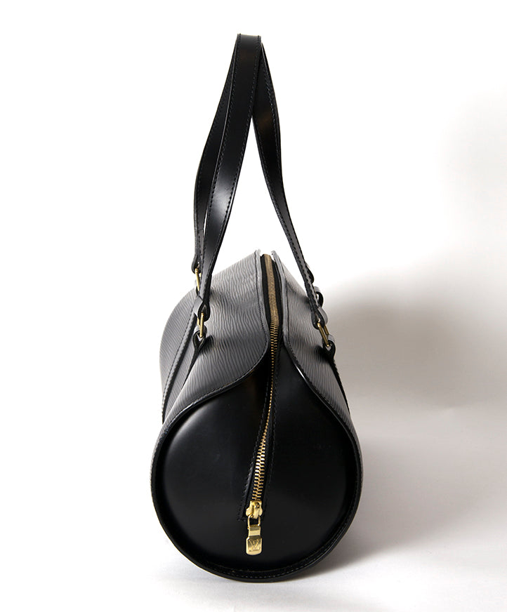 Koop veilig en betrouwbaar authentieke Louis Vuitton Epi bag in zwart bij Labellov Antwerpen