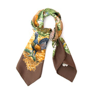 Hermes Carré de soie Les Quatre Saisons. Shop vintage Hermes sjaals bij LabelLOV vintage webshop.