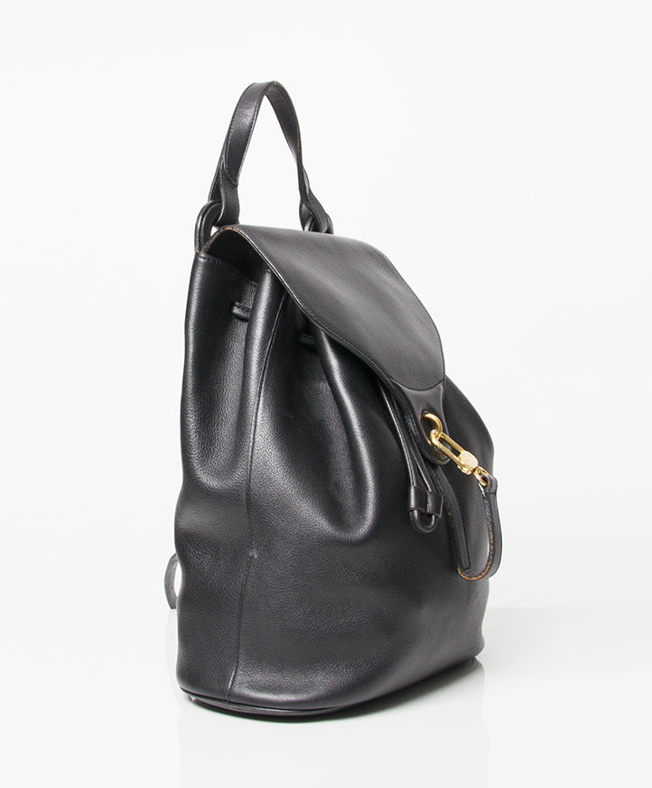 Shop online safe and secure designer vintage Delvaux black backpack worldwide shipping labellov