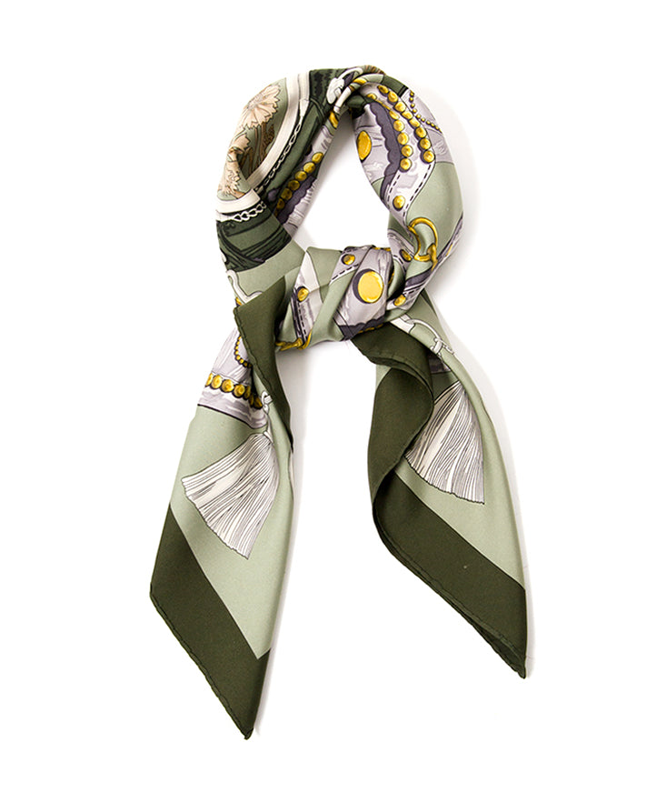 Hermès 'Aux Champs' Silk Carré Scarf secondhand authentic safe online shopping webshop Antwerp Belgium LabelLOV high end fashion style labels designer brands scarf