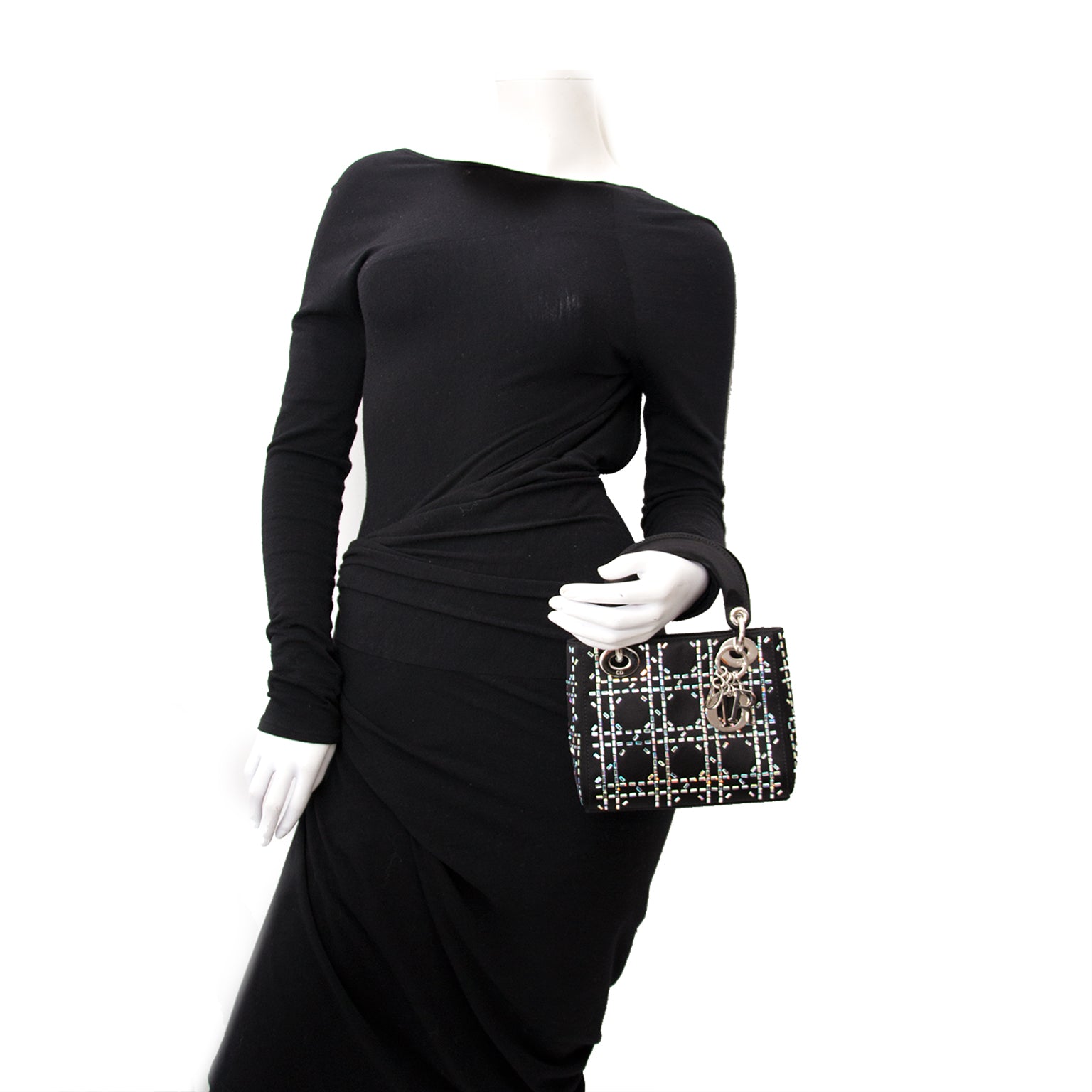 Luxe merken als Dior winkelen bij Labellov.com