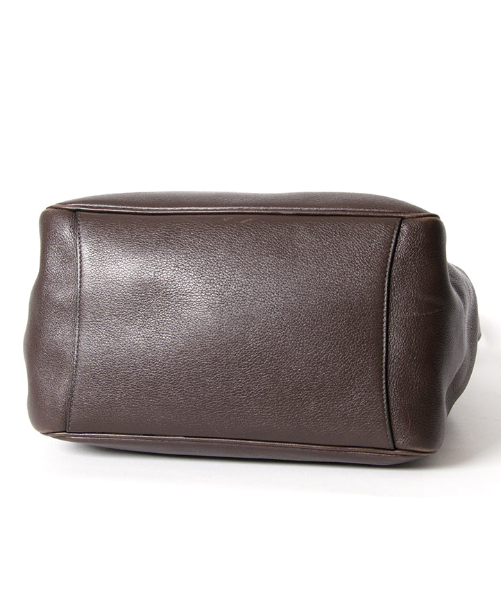 Sell your Delvaux Brown Tote Bag with Shoulder Strap at the highest rate with Labellov Consignment