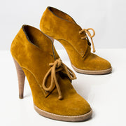 Koop veilig tweedehands Shop authentic second hand vintage designer fashion, bags, accessories by top luxury brands. Labellov is een tweedehands winkel in Antwerpen, België.