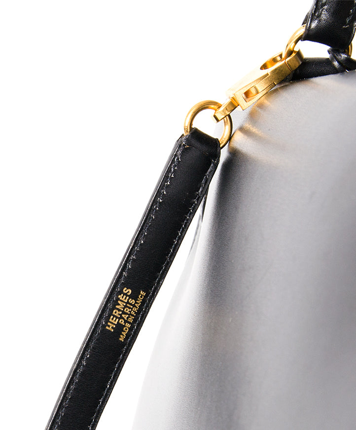 Hermès Black Kelly Bag secondhand authentic designer luxury bags high-end labels online safe shopping webshop Antwerp Belgium LabelLOV fashion style