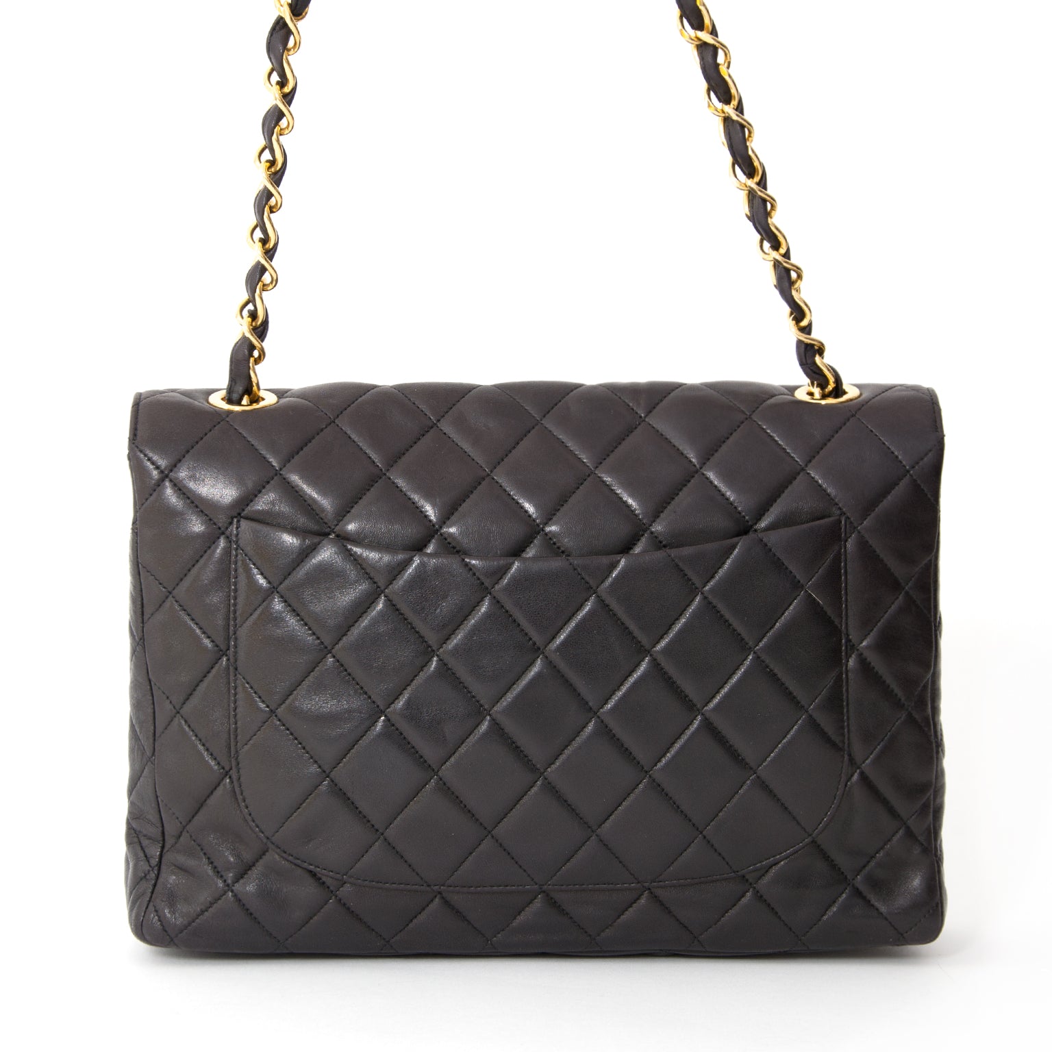 vintage chanel secondhand classic flap in lambs leather perfect condition, authentic luxury shop